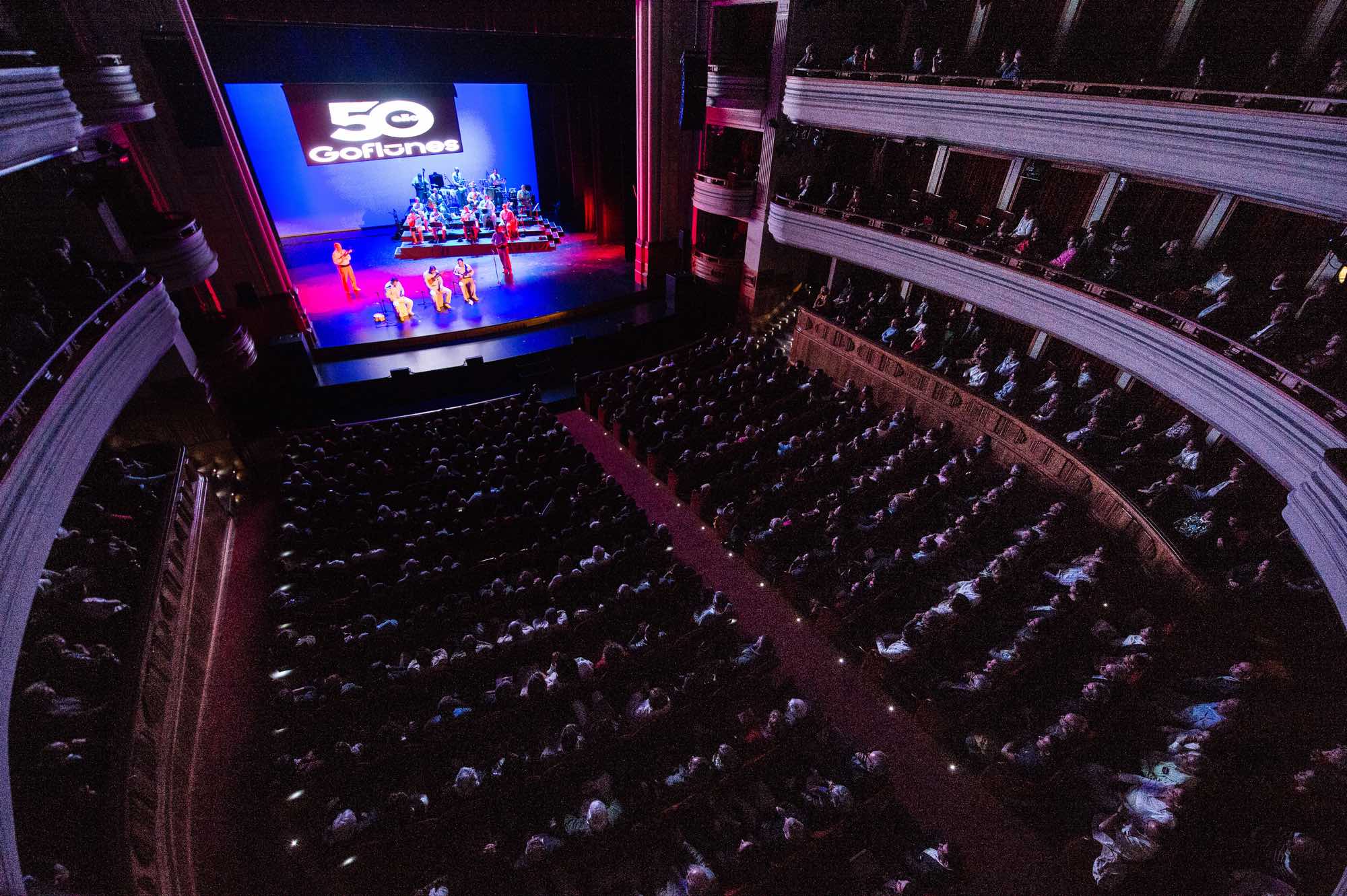Imágenes del espectáculo "50 años por ti", celebrado entre el 21 y 25 de marzo en el Teatro Pérez Galdós.